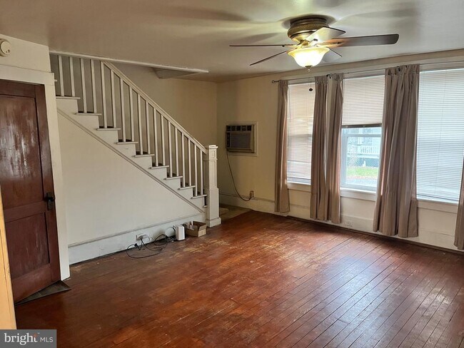 Foto del edificio - 196 Church St