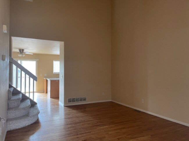 Building Photo - 7023 Bonnie Brae Ln