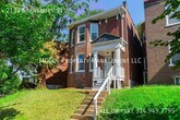 Primary Photo - SINGLE FAMILY HOME!! 3 bed 2 bath - Renova...