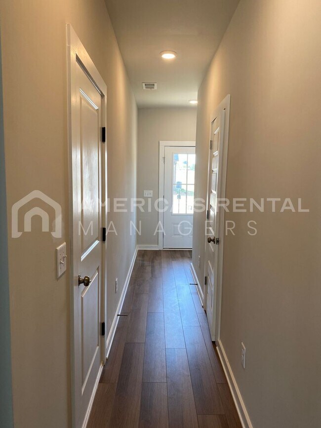 Building Photo - Home for Rent in Cullman, AL… Available to...