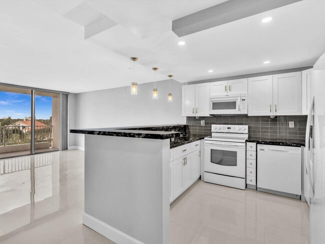 Foto del edificio - 1421 S Ocean Blvd