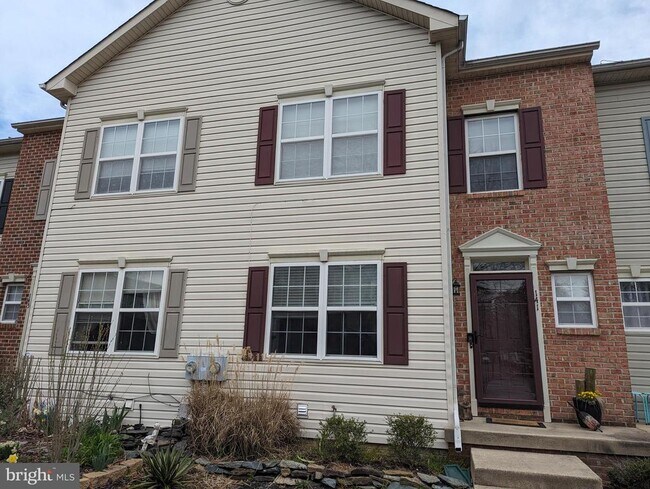 Building Photo - 141 Winslow Pl