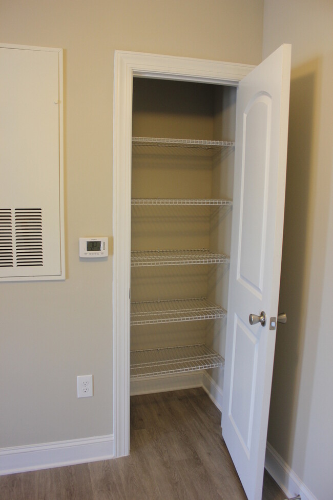 Foto del edificio - 2 Bedroom, 2 Bath Apartment for Rent