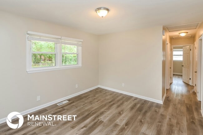 Foto del edificio - 4808 Thornwood Rd