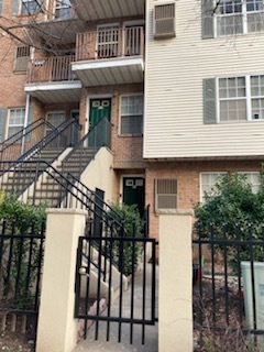 Primary Photo - 72 Union St
