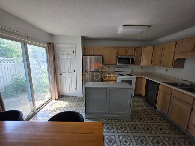 Foto del edificio - 2940 Horizon Dr