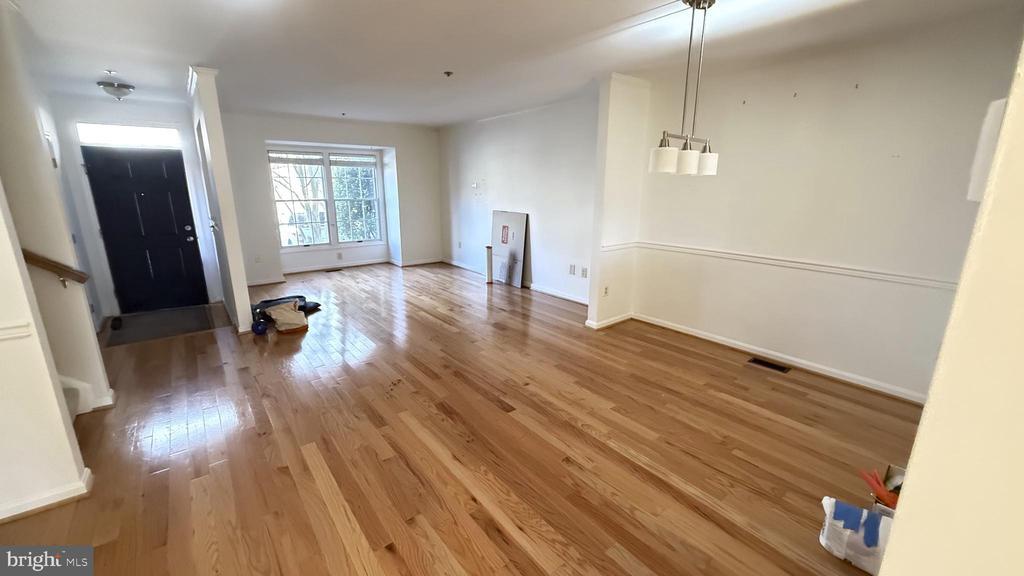 Foto principal - 7645 Elioak Terrace