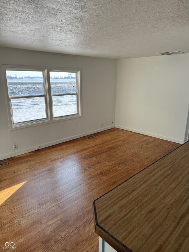 Foto del edificio - 6180 N State Rd 39