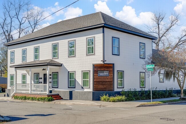 Foto del edificio - 637 E Anderson St