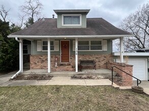 Building Photo - 136 14th St NE