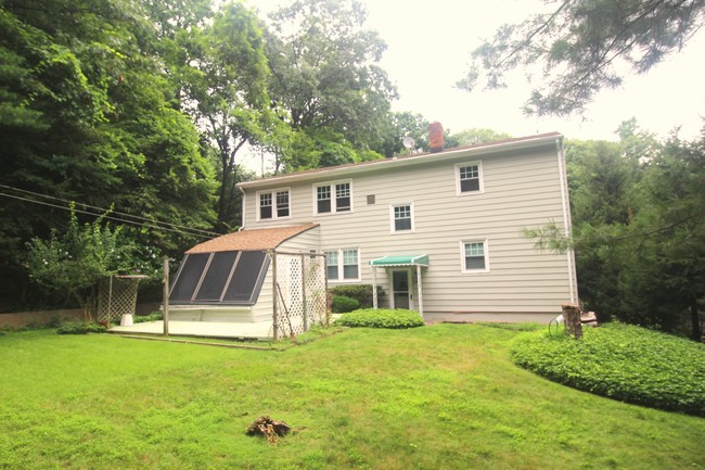 Building Photo - 341 Jefferson Avenue