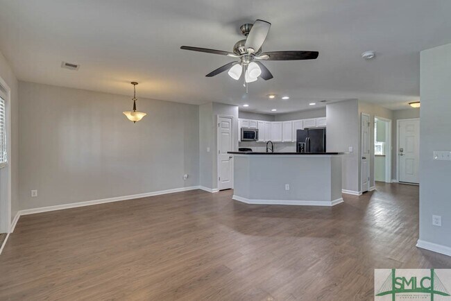 Foto del edificio - 45 Timber Crest Ct
