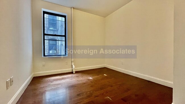 Building Photo - 285 St Nicholas Ave