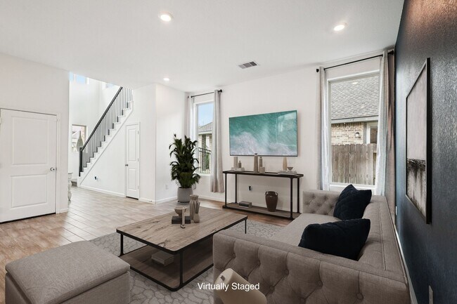 Foto del edificio - 4925 Chester Lk Ln