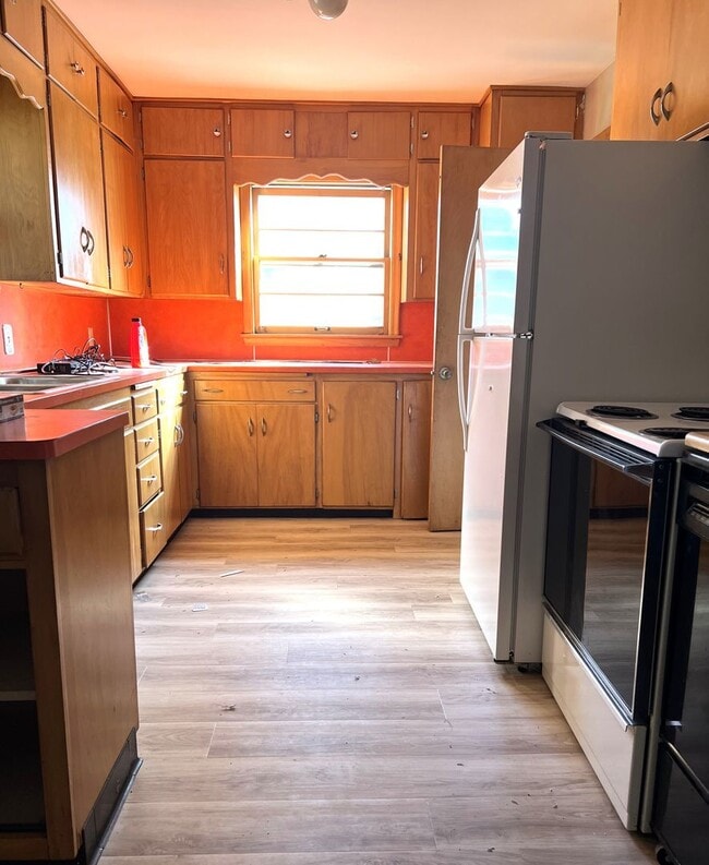 Photo - 524 Jefferson Ave Apartment