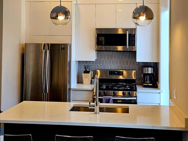 Foto del edificio - 318 S Halsted St