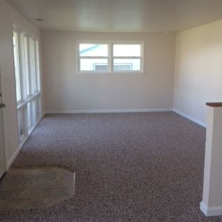 Building Photo - 1307 Broadview Dr
