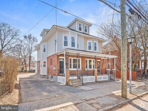 Building Photo - 1277 Hamilton Ave