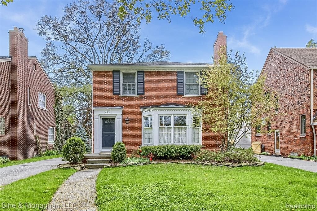 Primary Photo - 427 Maison Rd