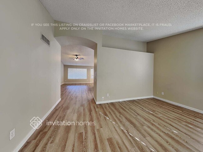 Foto del edificio - 3226 W Ross Ave