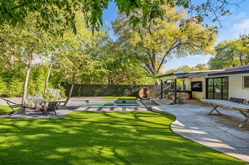 Foto principal - 1604 Elmhurst Dr