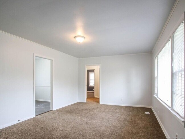 Foto del edificio - 2536 W Easton St