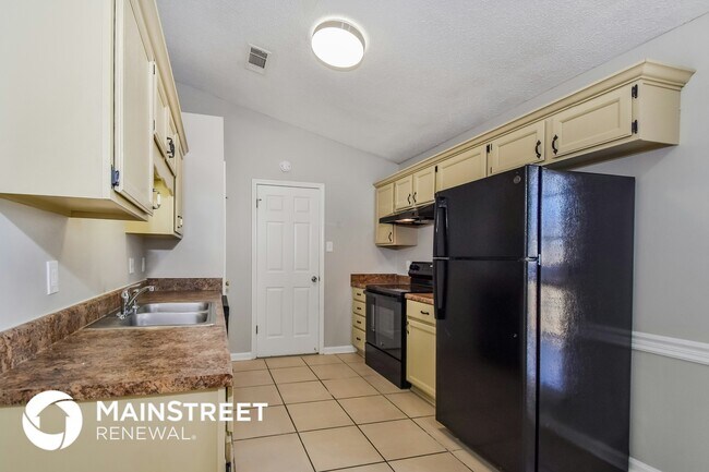 Foto del edificio - 7111 Peppermill Ln