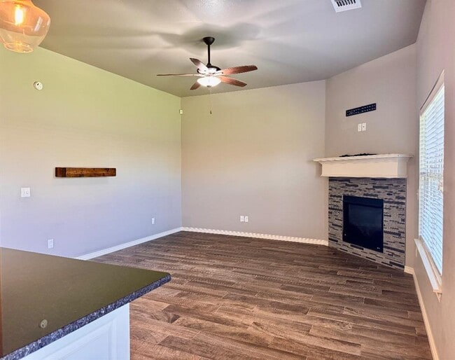 Foto del edificio - 8109 NW 160th Terrace