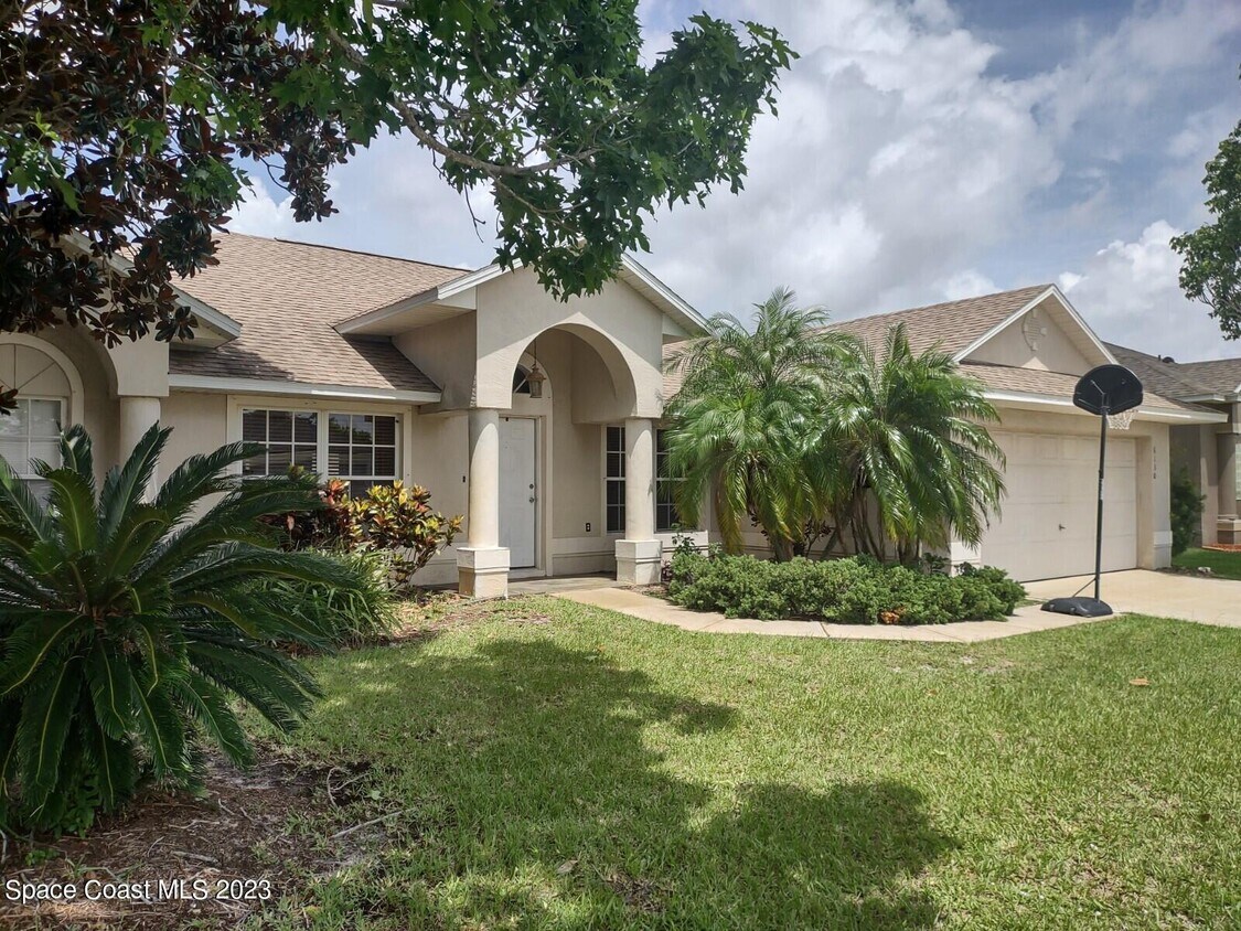 Foto principal - 6130 Meghan Dr