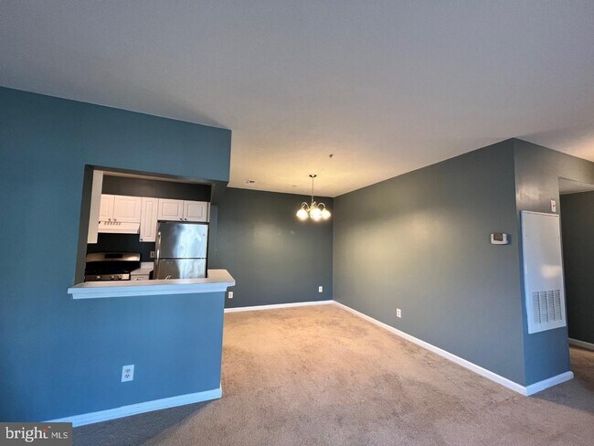 Foto del edificio - 20301 BEECHWOOD Ter