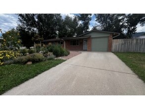 Building Photo - 1001 Saturn Dr
