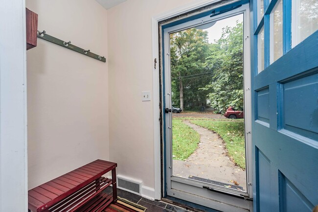 Building Photo - 108 N Revena Blvd
