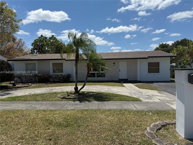 Foto del edificio - 11004 SW 154th Terrace