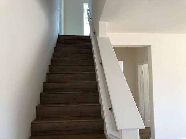 Foto del edificio - 3248 Chase Rd