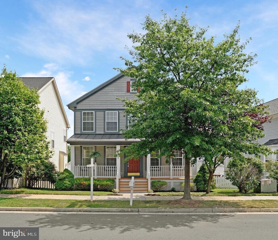 Foto principal - 20460 Charter Oak Dr