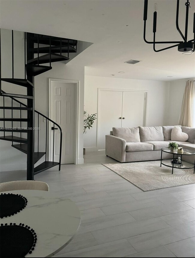 Building Photo - 8660 SW 149th Ave