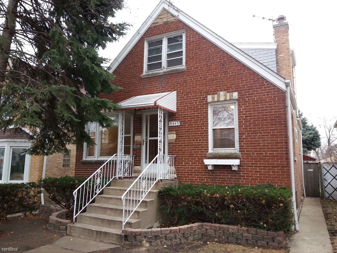 Primary Photo - 5345 N Neva Ave