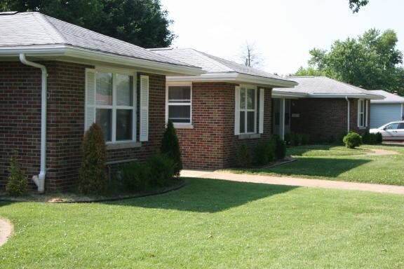 Foto principal - 1225-1233 S St. James Blvd
