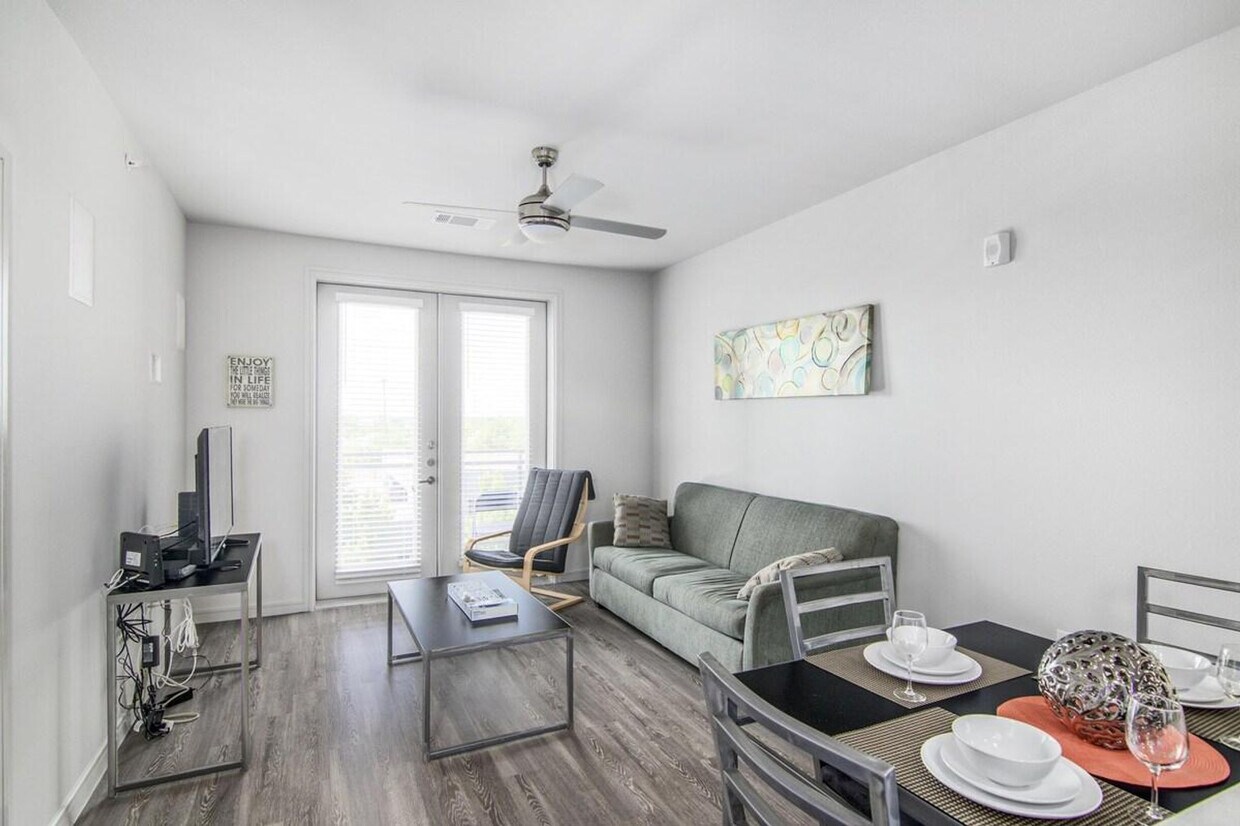 Foto principal - 4131 McKinney Ave