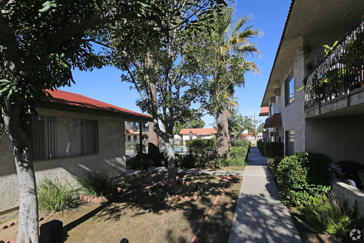 Foto del edificio - Sierra Vista Apartments