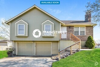 Building Photo - 505 NW Willow Dr