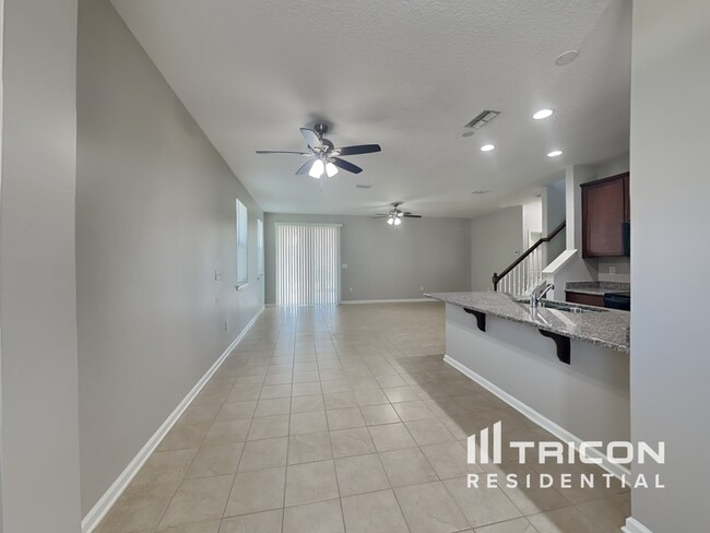 Foto del edificio - 454 Vineyard Ln