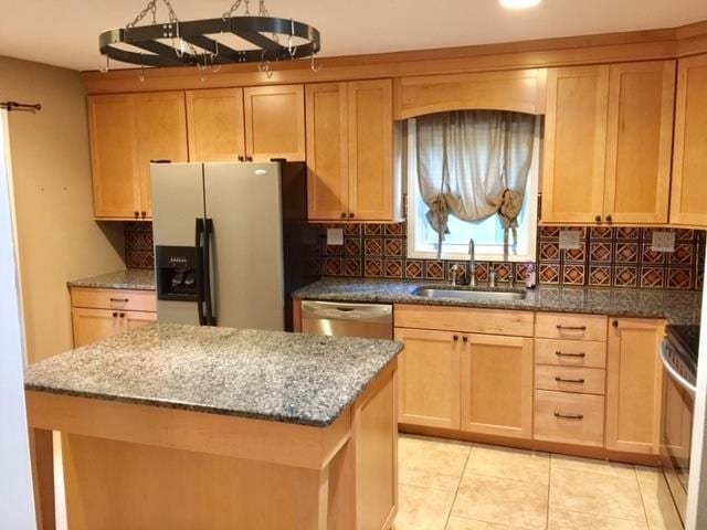 Building Photo - 89 Ericson Rd