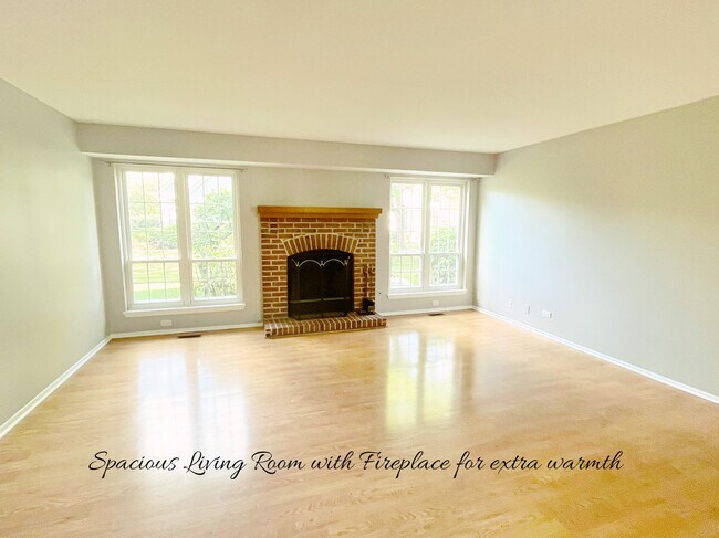 Building Photo - 150 White Branch Ct N