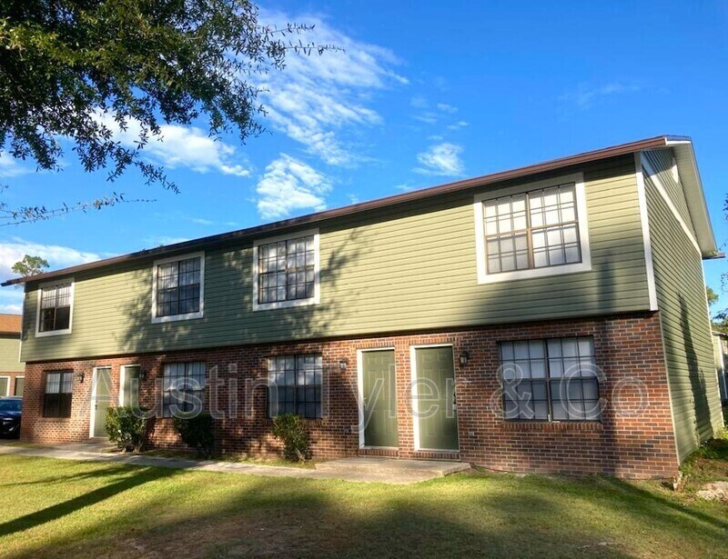 4442 Dorothy Dr, Marianna, FL 32446 Townhome Rentals in Marianna FL