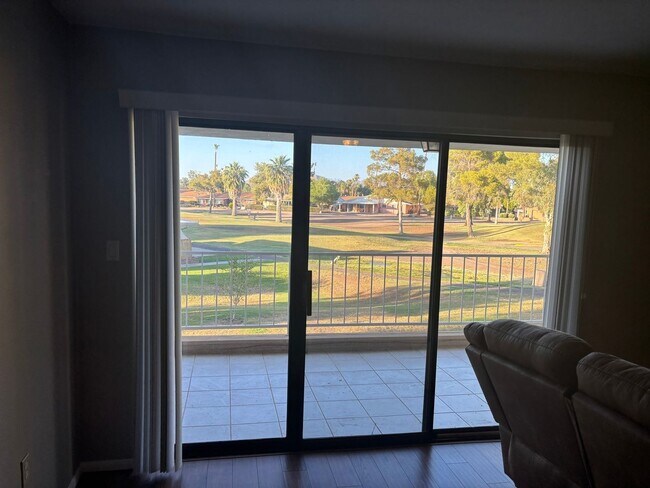 Foto del edificio - Charming 2BR Condo in Mesa