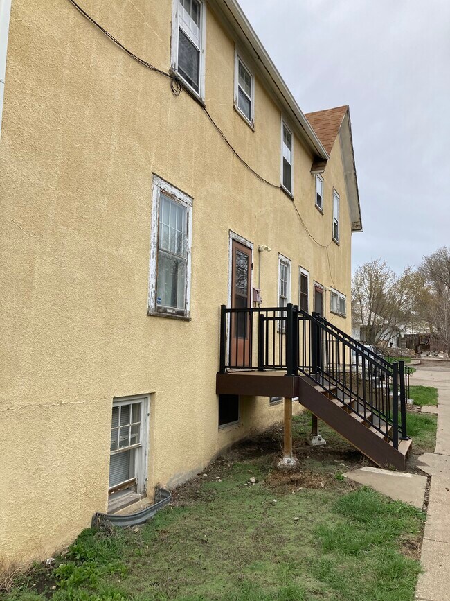 Afuera - 805 5th Ave NW