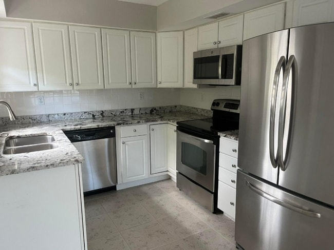 Photo - 325 Ocean Breeze Apartment