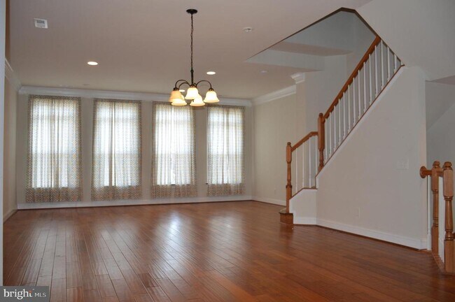 Foto del edificio - 3059 Waterloo Ln