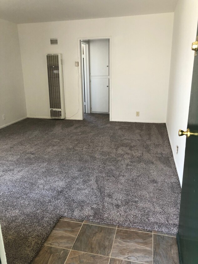 Foto principal - 6714 11th Ave